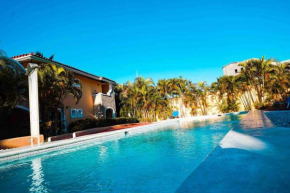 2 bedroom Condo over looking Golf course, in Bavaro